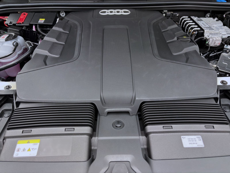 Bild 17: Audi Q7 SUV TDI Q S LINE AHK PANO SLINE HEAD-UP