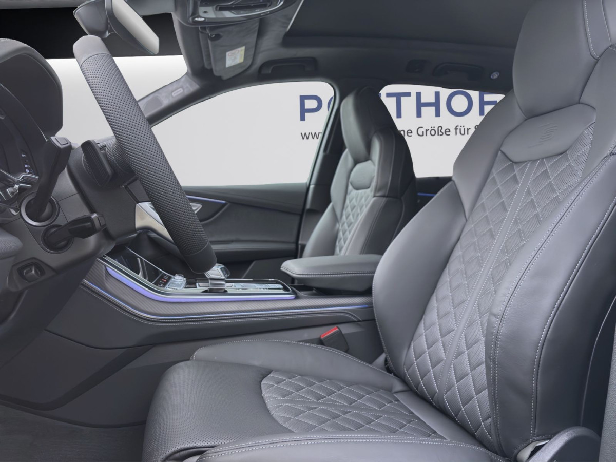 Thumb 8: Audi Q7 SUV S line business TDI quattro 210 kW tiptronic