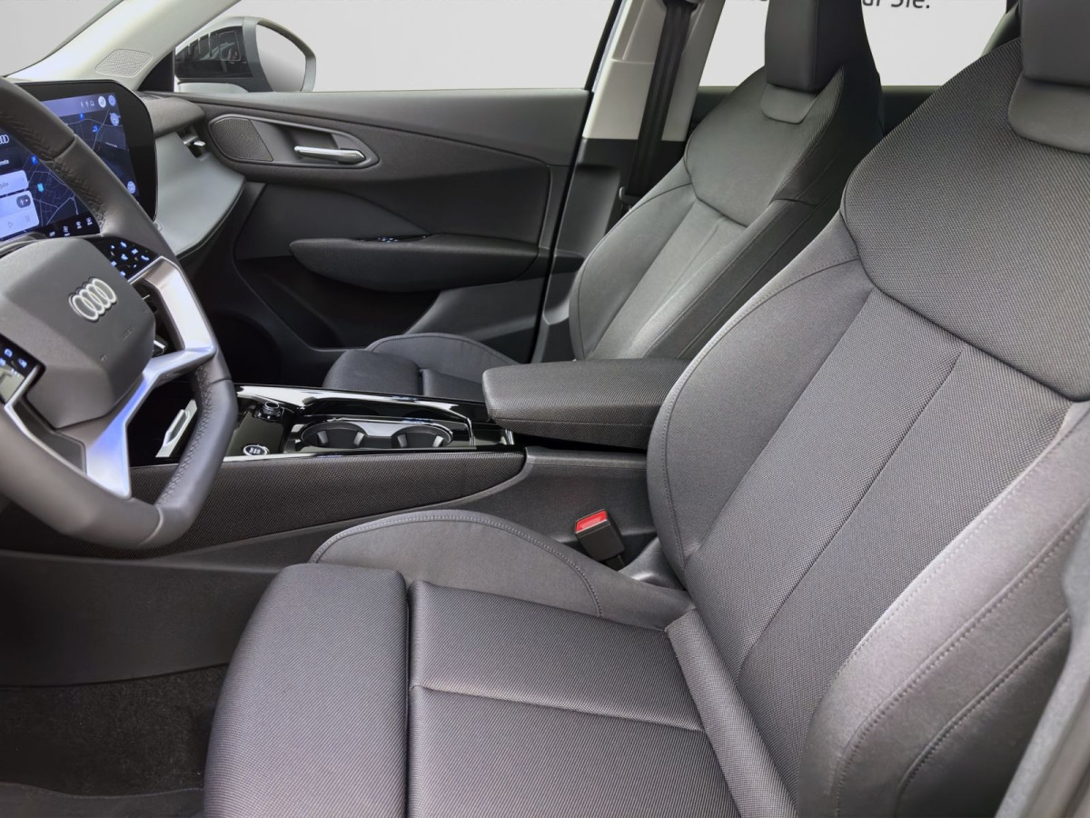 Thumb 9: Audi Q3 TDI S LINE STDHZG KAMERA NAVI+ LED