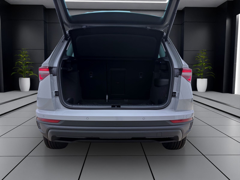 Bild 3: Škoda KAROQ TOUR DSG AHK PANO NAV ASSISTENZ+ WINTER+