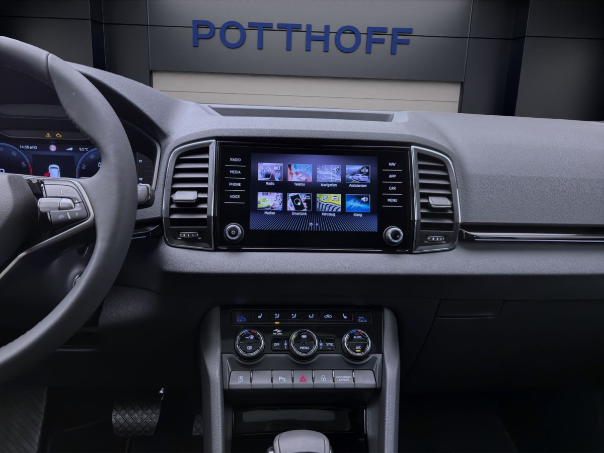 Thumb 12: Škoda KAROQ TOUR DSG AHK PANO NAV ASSISTENZ+ WINTER+