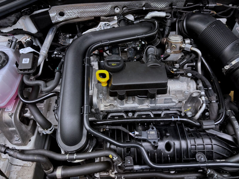 Bild 17: Volkswagen T-Roc 1.0 TSI LIFE KAMERA PDC SITZHZG KLIMA