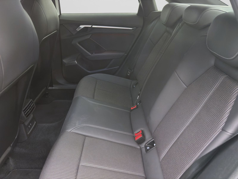 Bild 14: Audi A3 Limousine 30 TDI S LINE NAVI+ PDC SITZHZG MATRIX