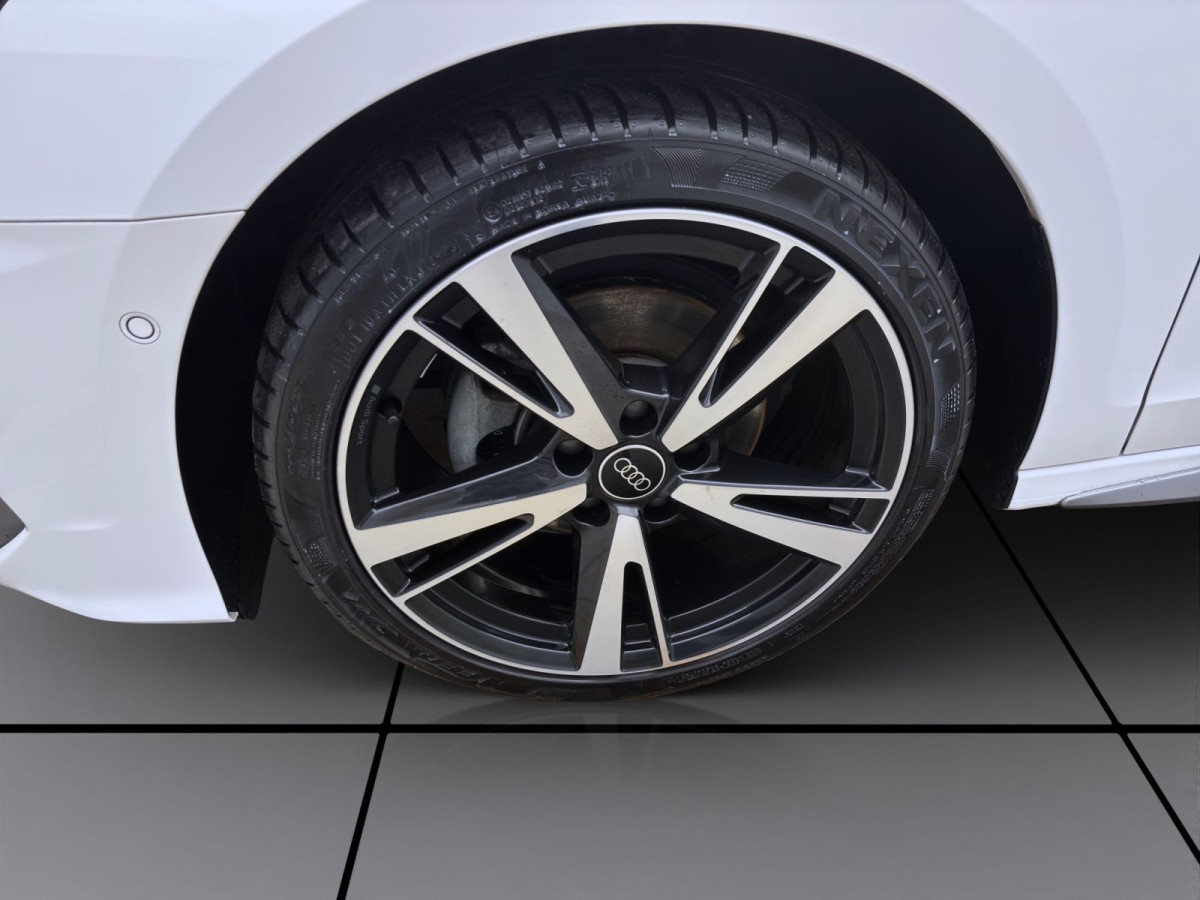 Thumb 7: Audi A3 Limousine 30 TDI S LINE NAVI+ PDC SITZHZG MATRIX