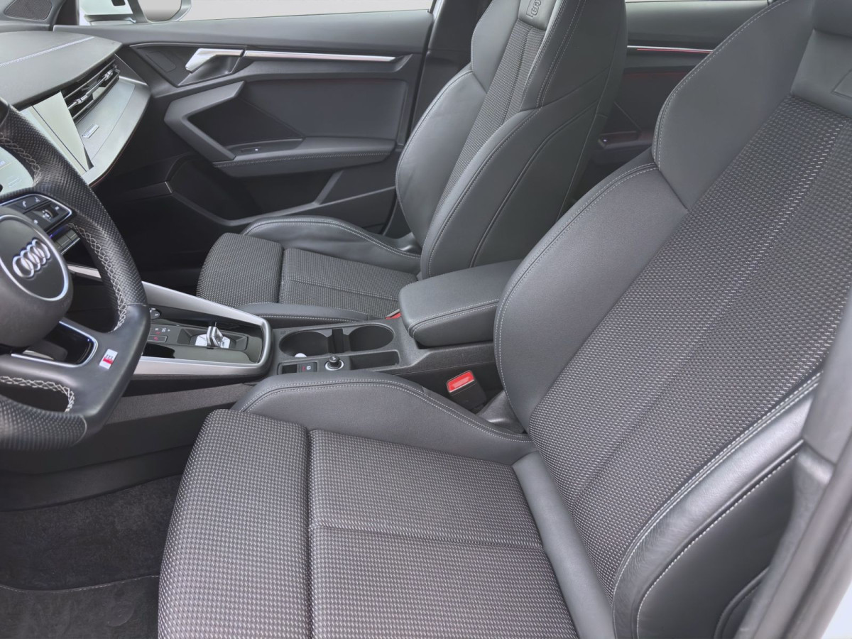 Thumb 8: Audi A3 Limousine 30 TDI S LINE NAVI+ PDC SITZHZG MATRIX