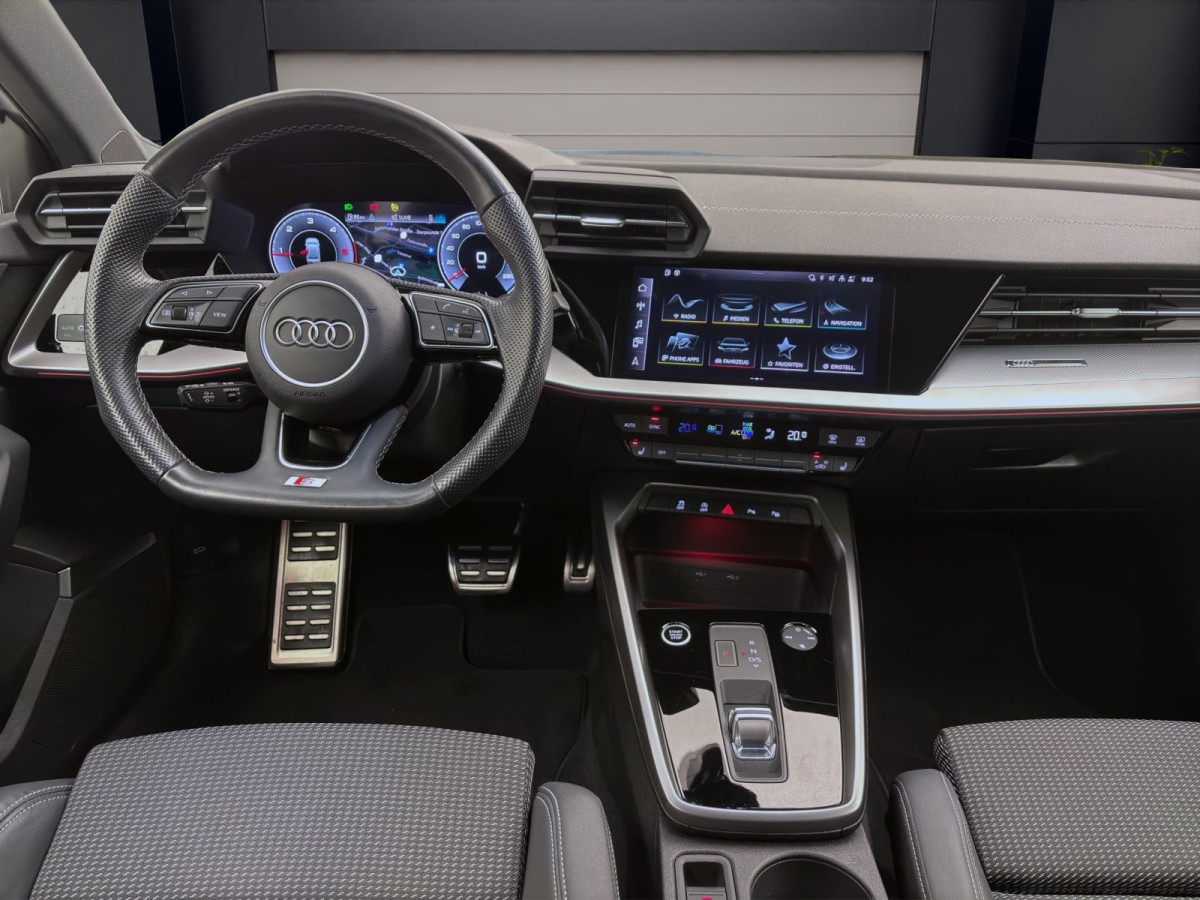 Thumb 12: Audi A3 Limousine 30 TDI S LINE NAVI+ PDC SITZHZG MATRIX