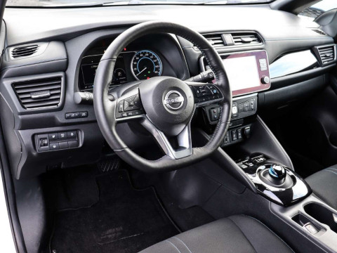 Ansicht 4 - Gebrauchtwagen Fahrzeug, Modell Leaf der Marke Nissan von Verkäufer Moll Automobile GmbH & Co KG