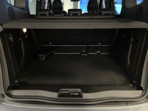 Ansicht 13 - Gebrauchtwagen Fahrzeug, Modell Townstar der Marke Nissan von Verkäufer Auto-Center Grimmen GmbH & Co. Fzg.handel KG