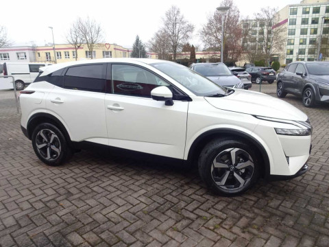 Ansicht 3 - Gebrauchtwagen Fahrzeug, Modell Qashqai der Marke Nissan von Verkäufer Autohaus Bohn GmbH