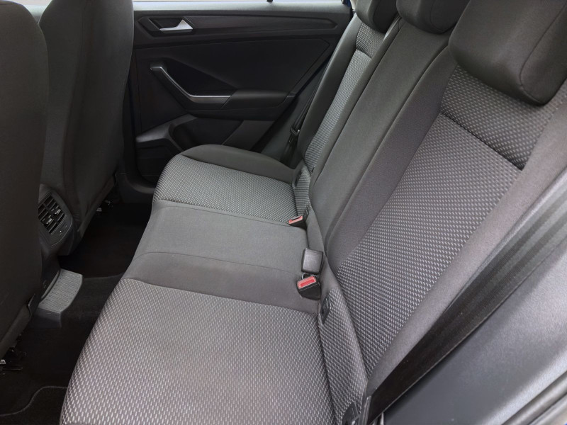 Bild 13: Volkswagen T-Roc 1.6 TDI NAVI PDC KLIMA SITZHZG ACC