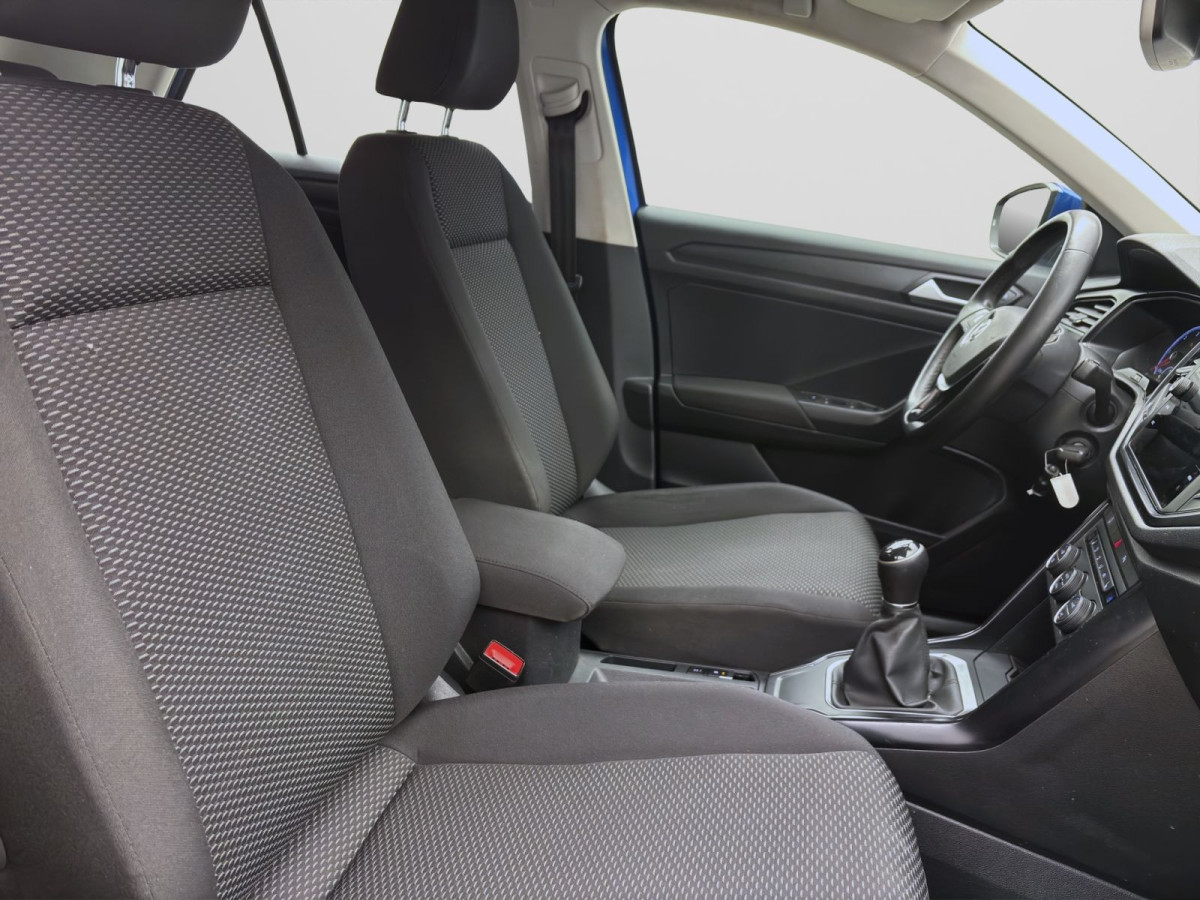 Thumb 14: Volkswagen T-Roc 1.6 TDI NAVI PDC KLIMA SITZHZG ACC