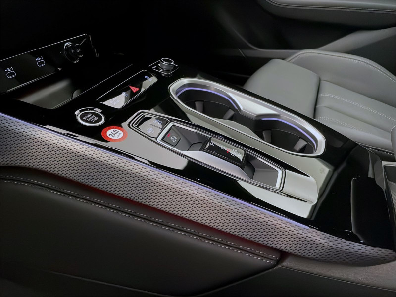 Bild 12: Audi A6 Avant Q EDITION ONE S LINE B&O WR