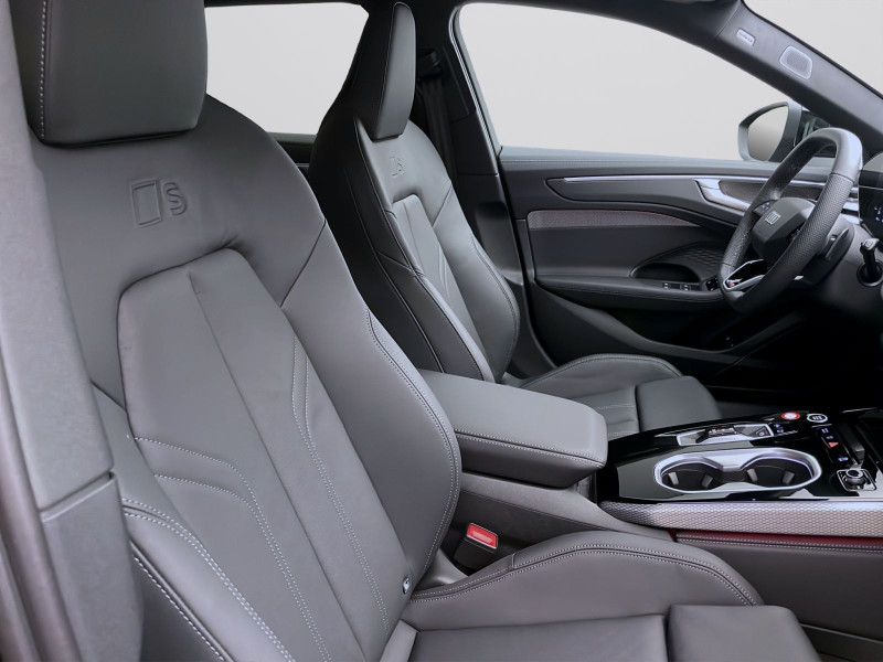 Bild 14: Audi A6 Avant Q EDITION ONE S LINE B&O WR