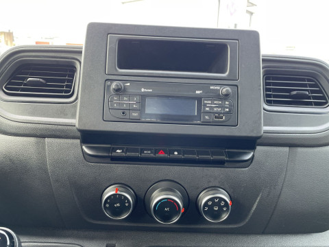 Ansicht 11 - Gebrauchtwagen Fahrzeug, Modell NV400 der Marke Nissan von Verkäufer Autohaus MKM Huber GmbH / Gebrauchtwagenpark