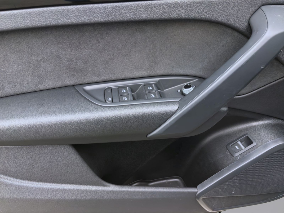 Thumb 9: Audi Q5 Sportback 40 TDI Q S LINE NAVI+ PDC AHK SITZHZG
