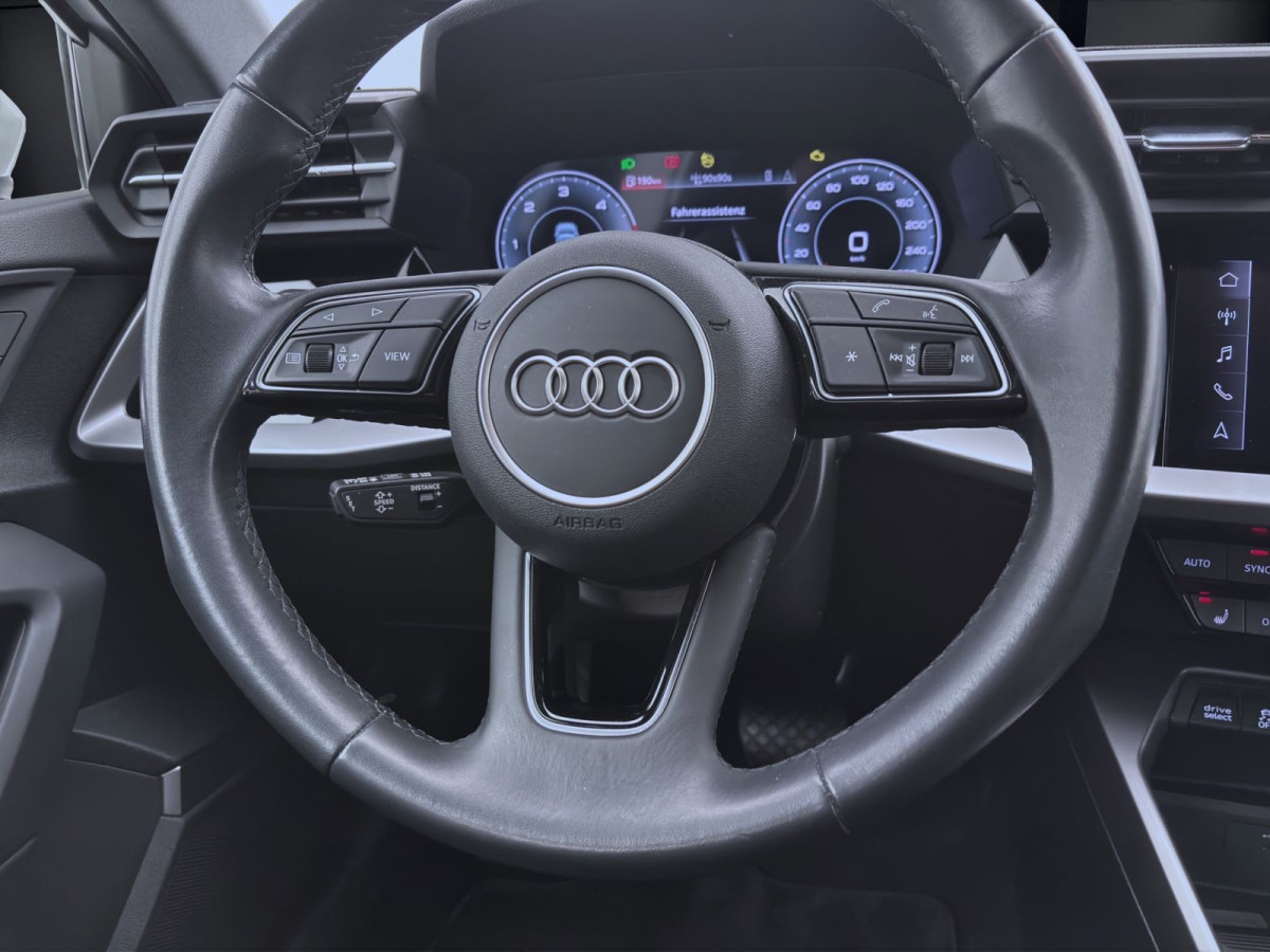 Thumb 11: Audi A3 Sportback 35 TDI ADVANCED NAVI+ MATRIX B&O PDC