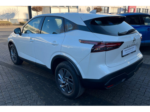 Ansicht 4 - Gebrauchtwagen Fahrzeug, Modell Qashqai der Marke Nissan von Verkäufer Auto Stamm GmbH