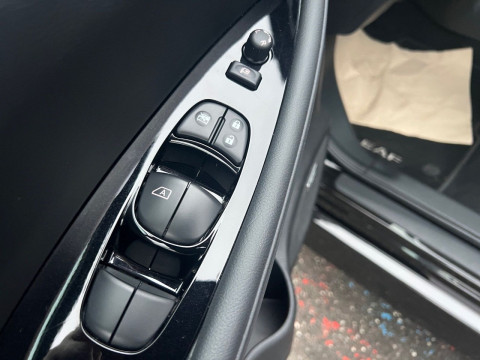 Ansicht 17 - Gebrauchtwagen Fahrzeug, Modell Leaf der Marke Nissan von Verkäufer C. Thomsen GmbH