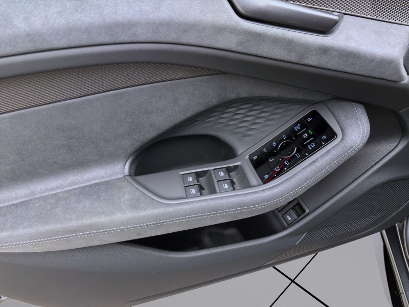 Bild 8: Audi A6 Avant e-hybrid Q EDITION ONE S LINE AHK B&O LUFTFAHRWEK PANO WR