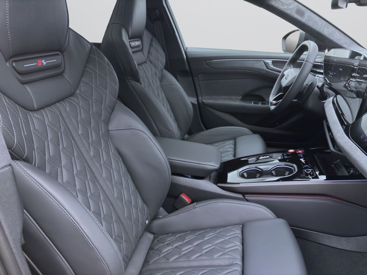 Thumb 14: Audi A6 Avant e-hybrid Q EDITION ONE S LINE AHK B&O LUFTFAHRWEK PANO WR