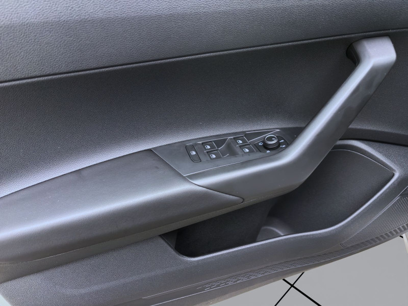 Bild 9: Volkswagen Taigo 1.0 TSI DSG ENERGY PDC KAMERA SHZG LM16