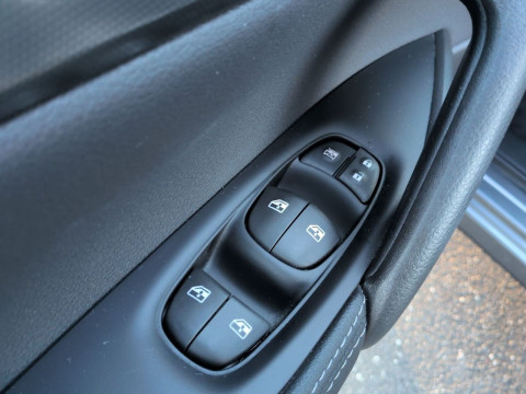 Ansicht 15 - Gebrauchtwagen Fahrzeug, Modell Qashqai der Marke Nissan von Verkäufer C. Thomsen GmbH