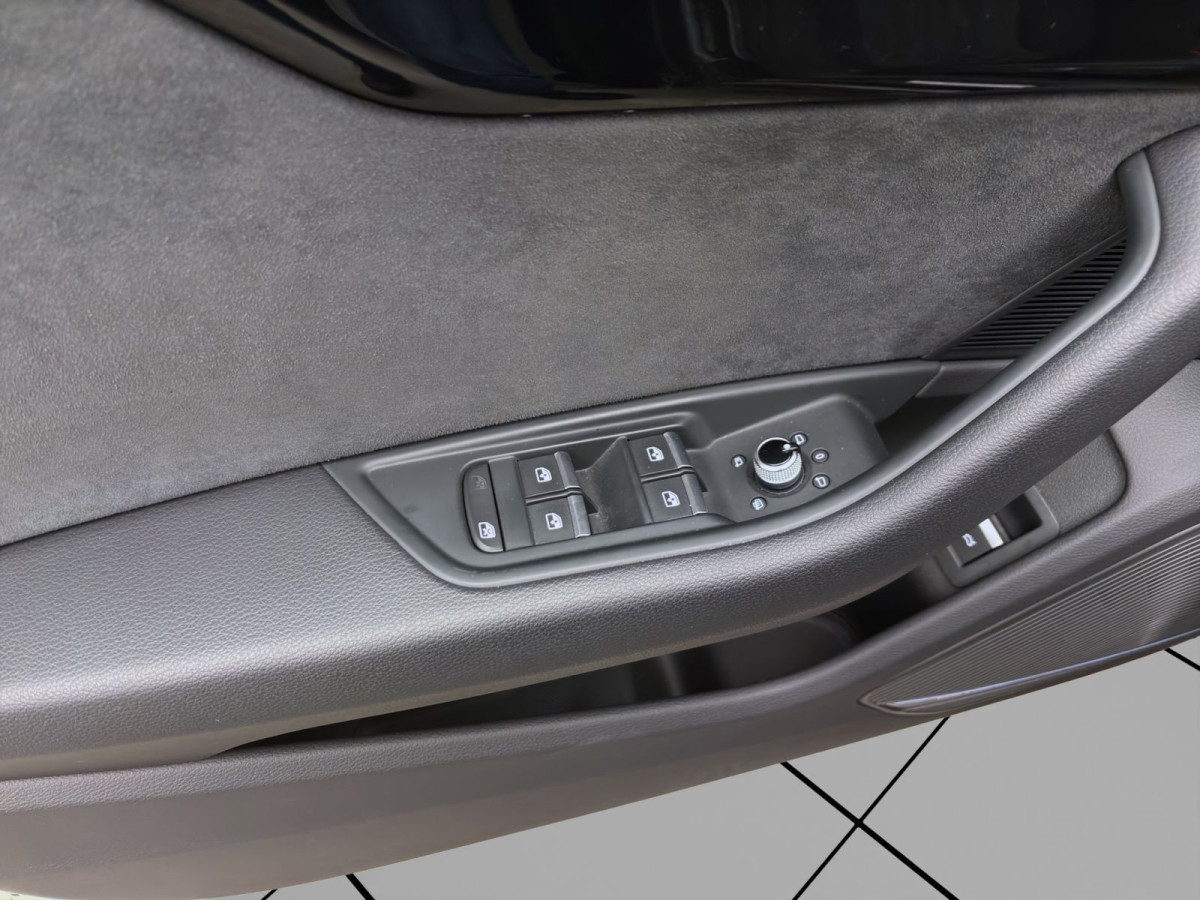 Thumb 9: Audi A4 Avant 40 TFSI S LINE NAVI+ PDC KLIMA SITZHZG LM19