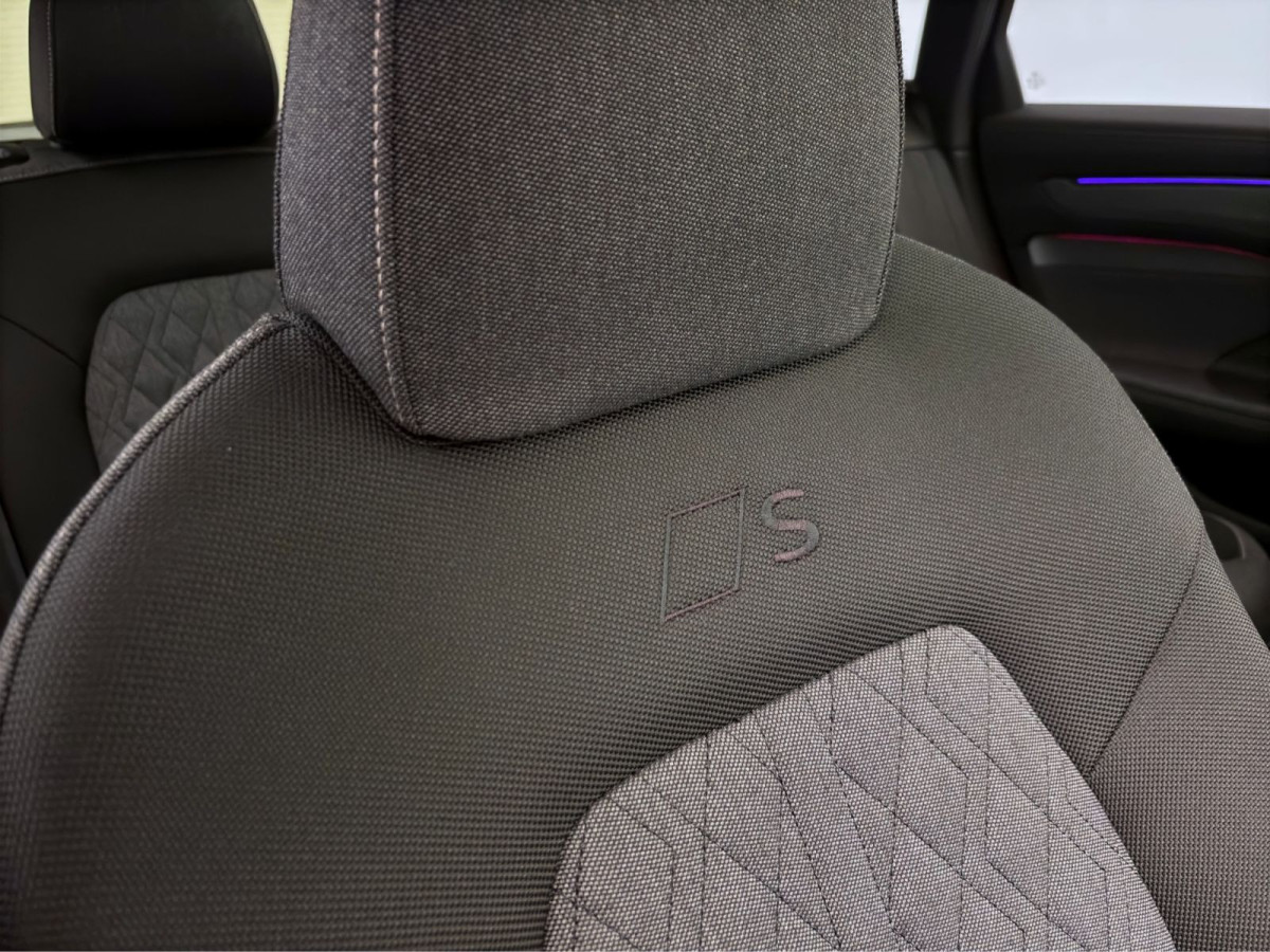 Thumb 16: Audi A6 Avant 40 TDI Q S LINE EDITION ONE PANO PDC B&O LM21