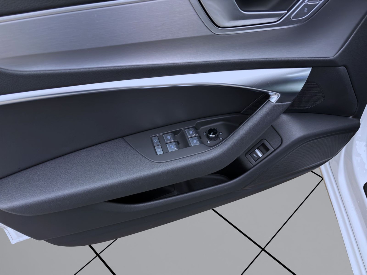 Thumb 9: Audi A6 Avant 40 TDI Q S LINE STDHZG AHK MATRIX NAVI+