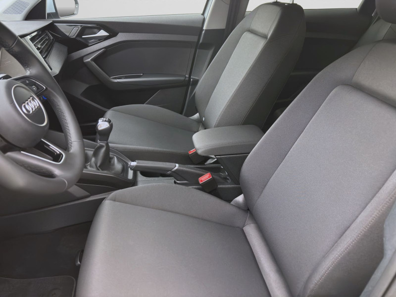 Bild 8: Audi A1 Sportback 30 TFSI ADVANCED SITZHZG KLIMA PDC