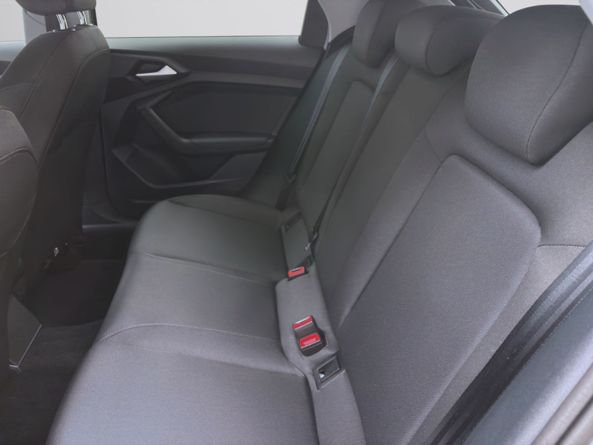 Thumb 13: Audi A1 Sportback 30 TFSI ADVANCED SITZHZG KLIMA PDC