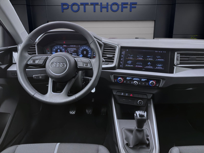 Bild 12: Audi A1 Sportback 30 TFSI ADVANCED SITZHZG PDC KLIMA