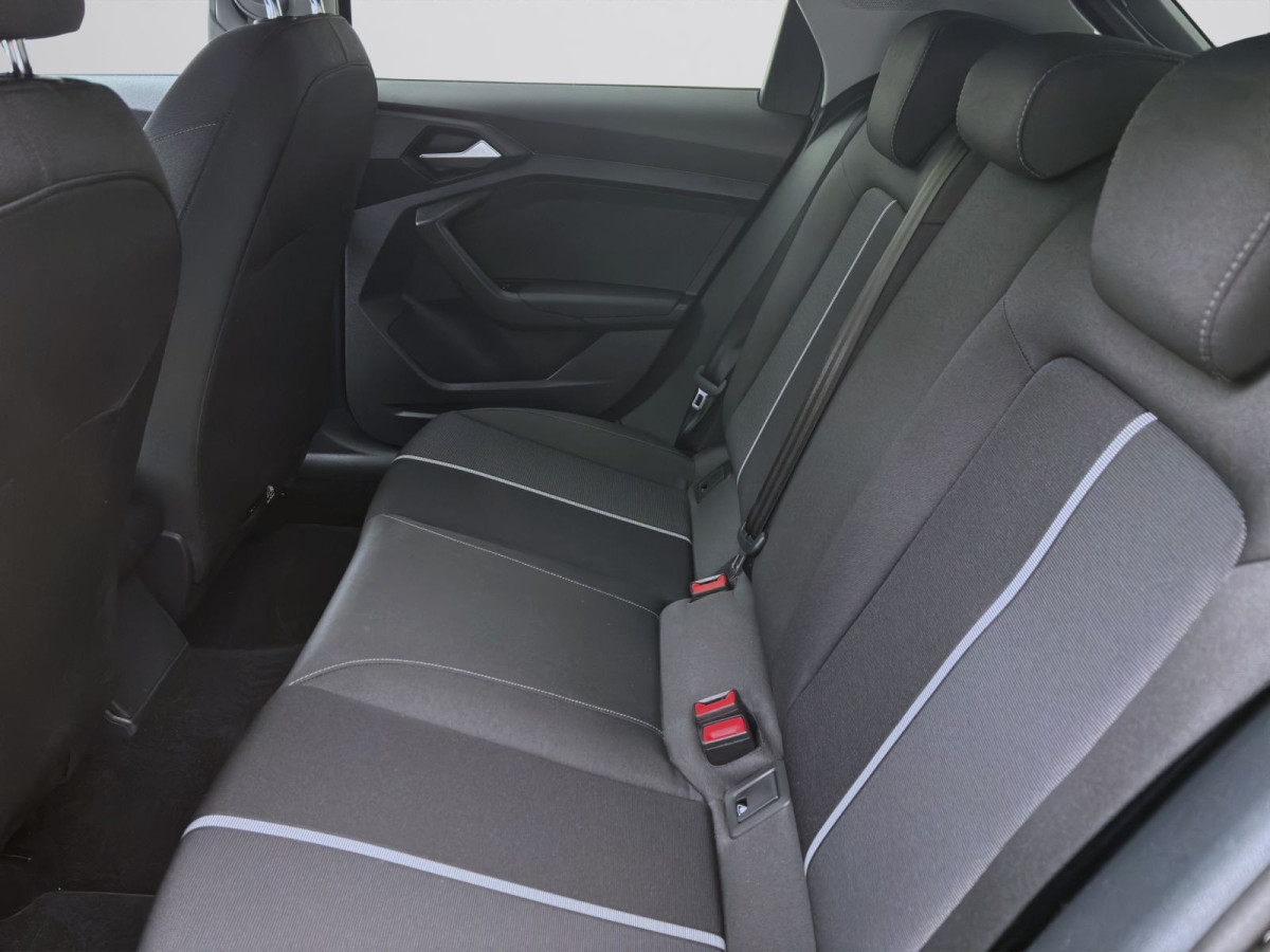 Thumb 14: Audi A1 Sportback 30 TFSI ADVANCED SITZHZG PDC KLIMA