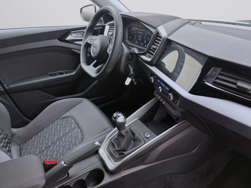 Bild 16: Audi A1 Sportback 30 TFSI S LINE SITZHZG PDC KLIMA VIRTUAL