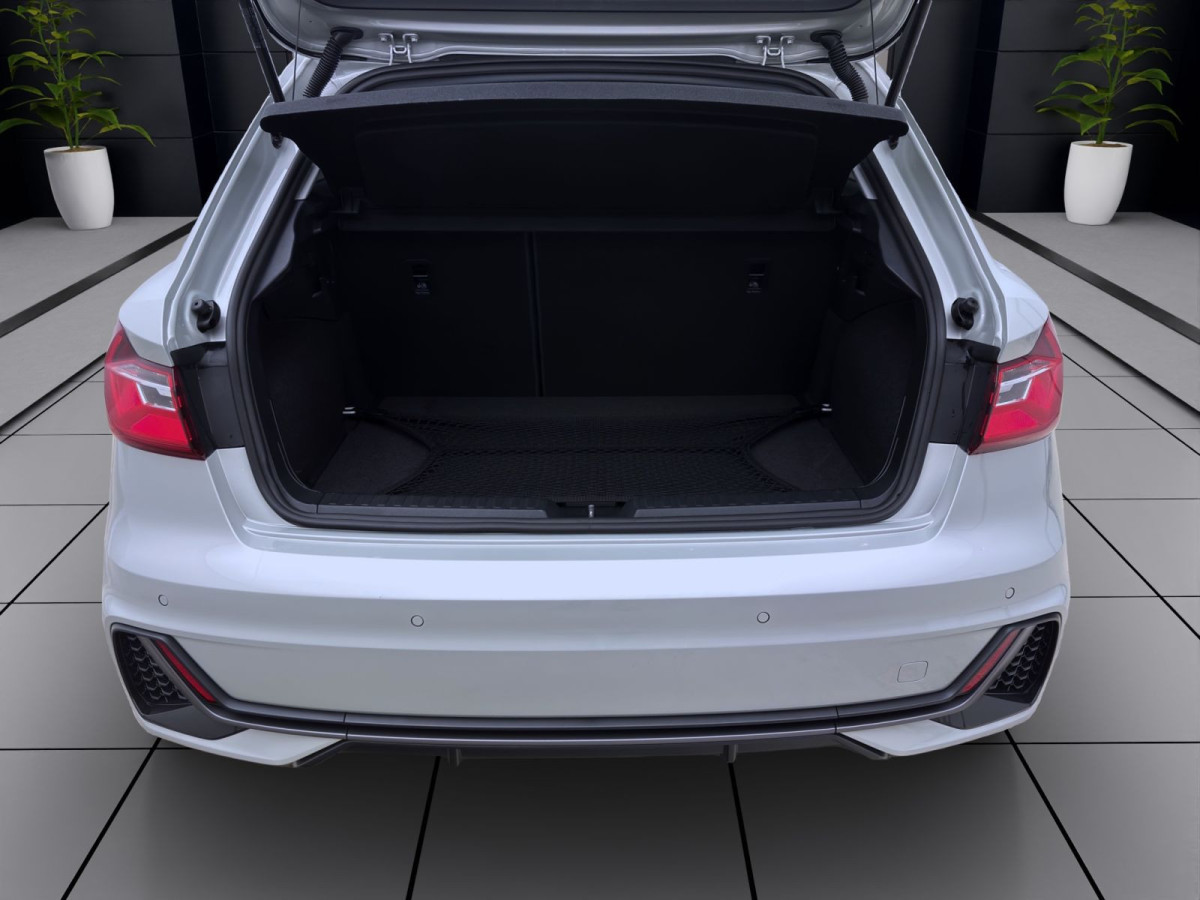 Thumb 3: Audi A1 Sportback 30 TFSI S LINE SITZHZG PDC KLIMA VIRTUAL