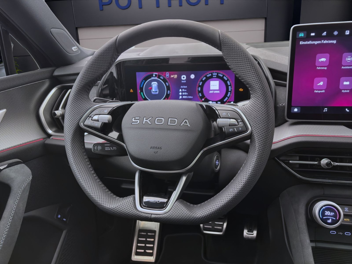 Thumb 10: Škoda KODIAQ iV SPORTLINE PANO 20" 360° NAV pACC HEAD-UP MATRIX