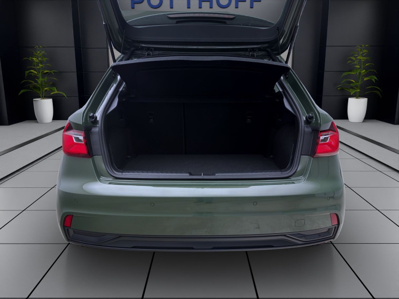 Bild 3: Audi A1 Sportback 30 TFSI ADVANCED SITZHZG KLIMA BLUETOOTH PDC