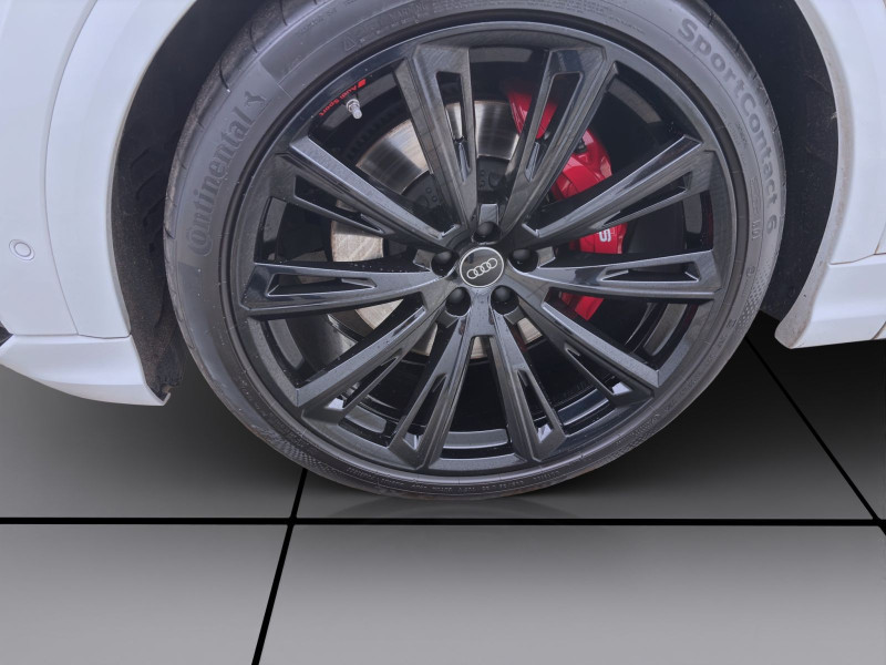 Bild 7: Audi SQ8 Q STANDHZG PANO AHK 360° B&O HuD