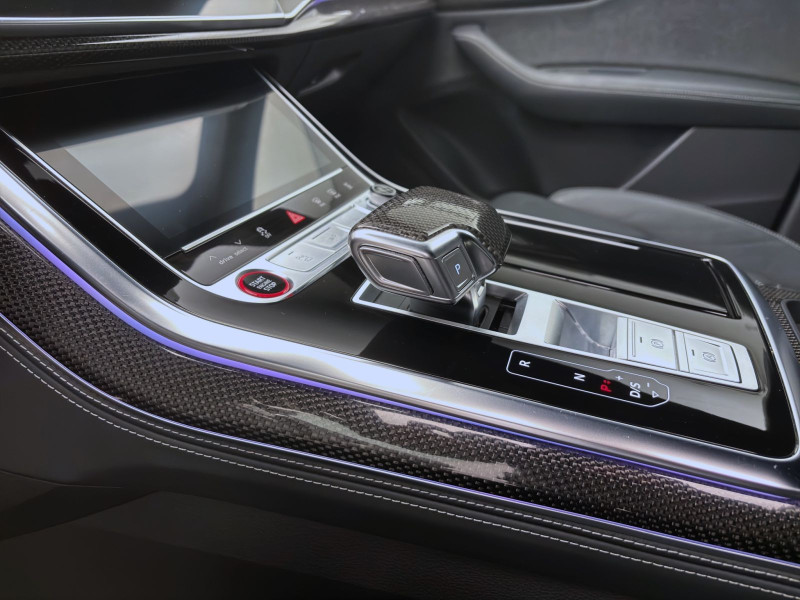 Bild 13: Audi SQ8 Q STANDHZG PANO AHK 360° B&O HuD