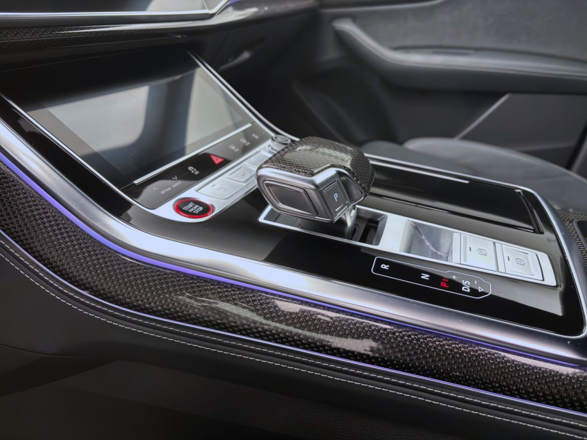 Thumb 13: Audi SQ8 Q STANDHZG PANO AHK 360° B&O HuD