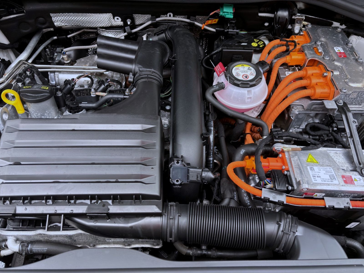 Thumb 16: Audi A3 Sportback 40 TFSIe S LINE KAMERA NAVI KLIMA LM17