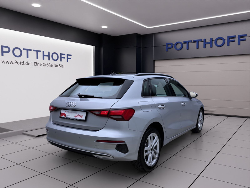 Bild 4: Audi A3 Sportback 40 TFSIe ADVANCED NAVI SHZG PDC VIRTUAL