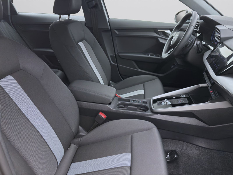 Bild 15: Audi A3 Sportback 40 TFSIe ADVANCED NAVI SHZG PDC VIRTUAL