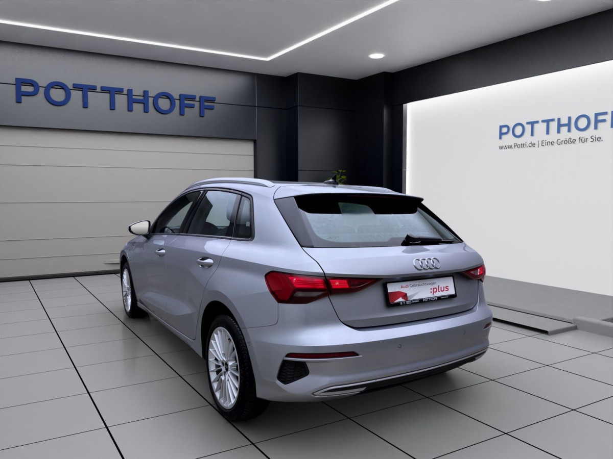 Thumb 1: Audi A3 Sportback 40 TFSIe ADVANCED NAVI SHZG PDC VIRTUAL