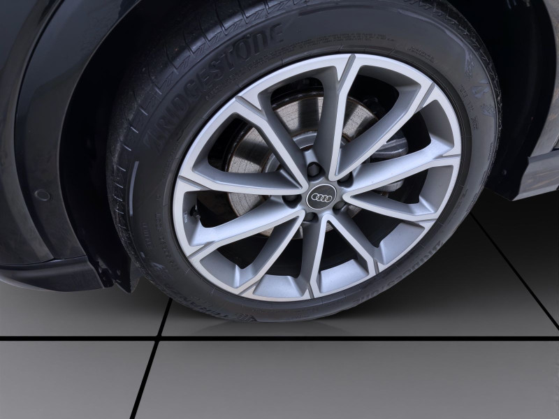 Bild 7: Audi Q4 35 e-tron S LINE NAVI+ KAMERA PDC SITZHZG