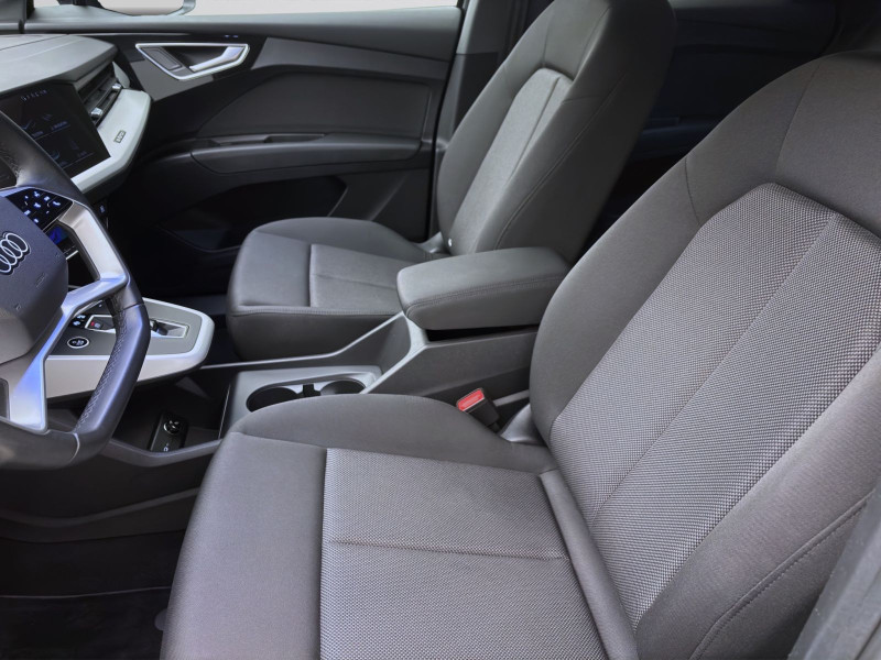 Bild 8: Audi Q4 35 e-tron S LINE NAVI+ KAMERA PDC SITZHZG