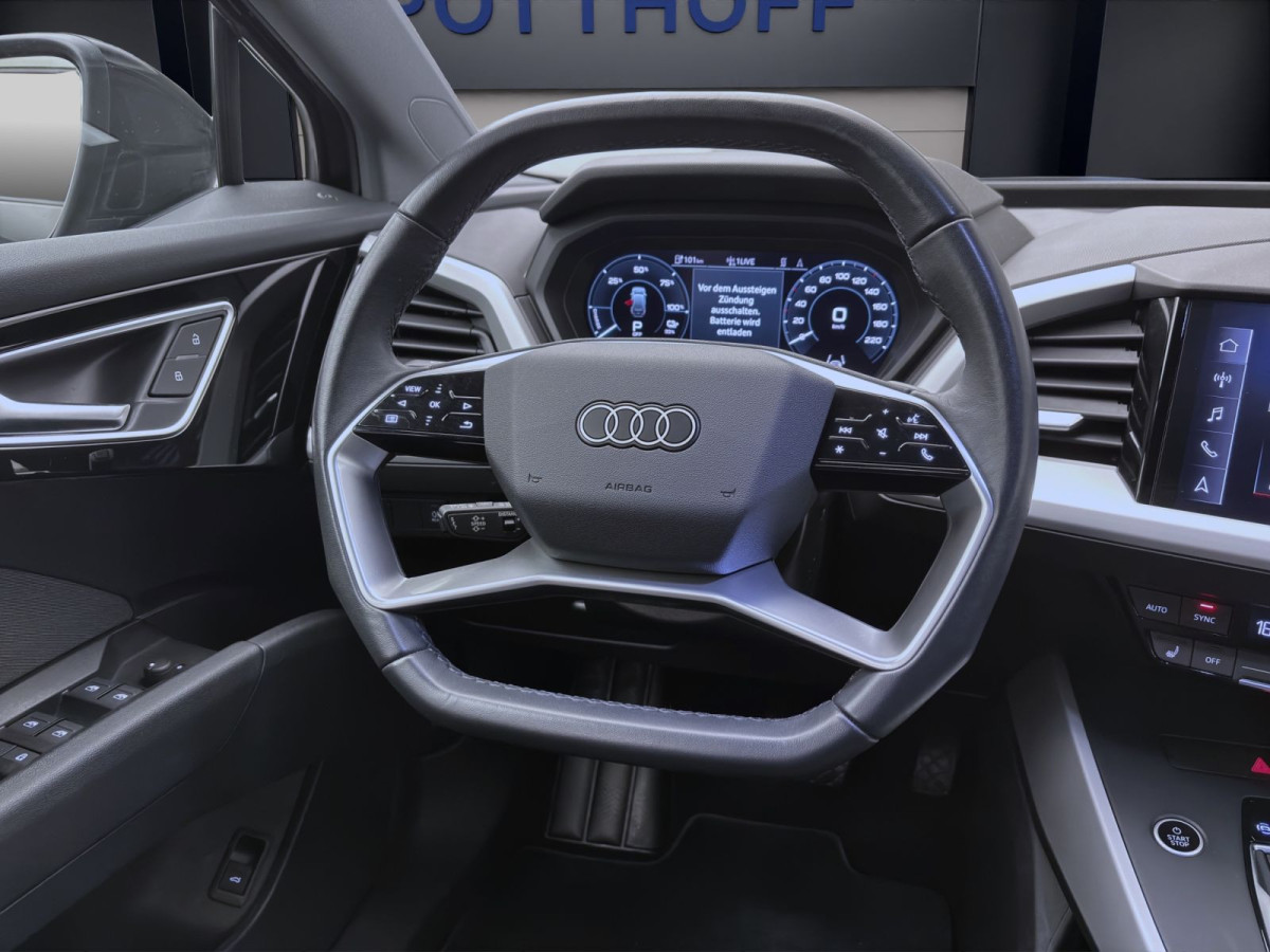 Thumb 10: Audi Q4 35 e-tron S LINE NAVI+ KAMERA PDC SITZHZG