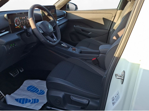 Volkswagen T-Roc - T-Roc R-Line 150 PS DSG | HUD | NAVI | Ahzv. uvm.