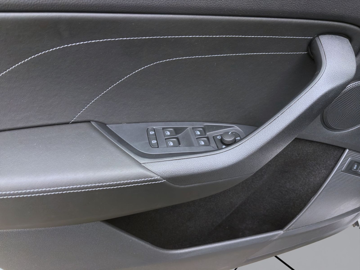 Thumb 9: Škoda Kodiaq 2.0 TDI DSG 4x4 STYLE PANO STDHZG AHK KAMERA