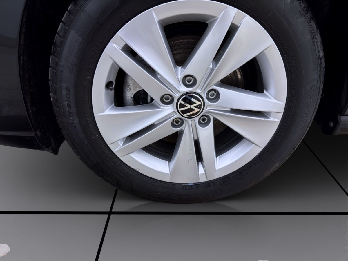 Thumb 7: Volkswagen Golf Variant 1.5 eTSI DSG LIFE NAVI PDC LED+ SITZHZG